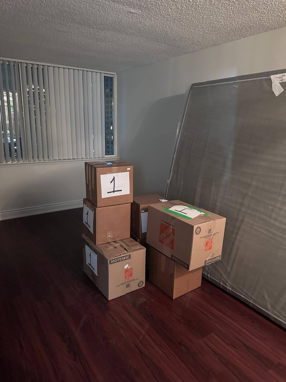 UrbanGoCa professional moving truck